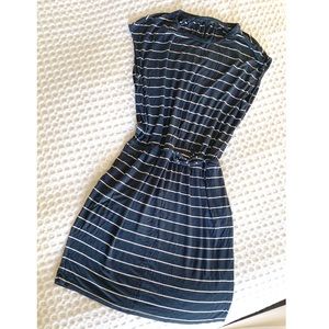 Banana Republic Sleeveless Dress w/ Pockets